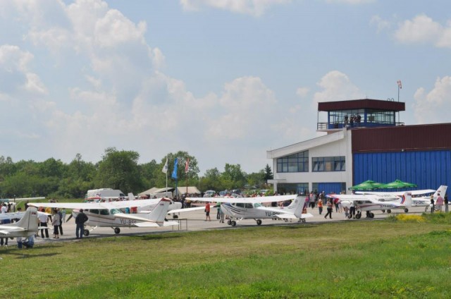 Aero-klub Bor planira da ugosti veći broj letelica od prošle godine. 