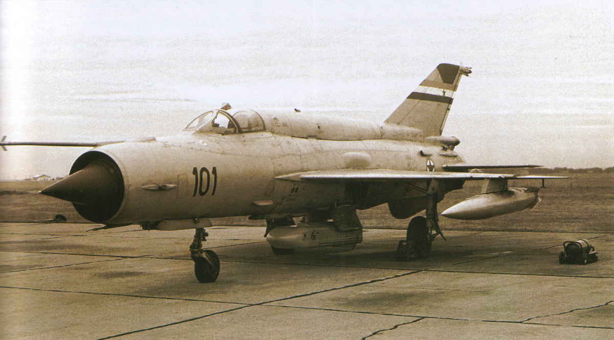 17101-MiG-21bis-SAU-Fishbed-N.jpg