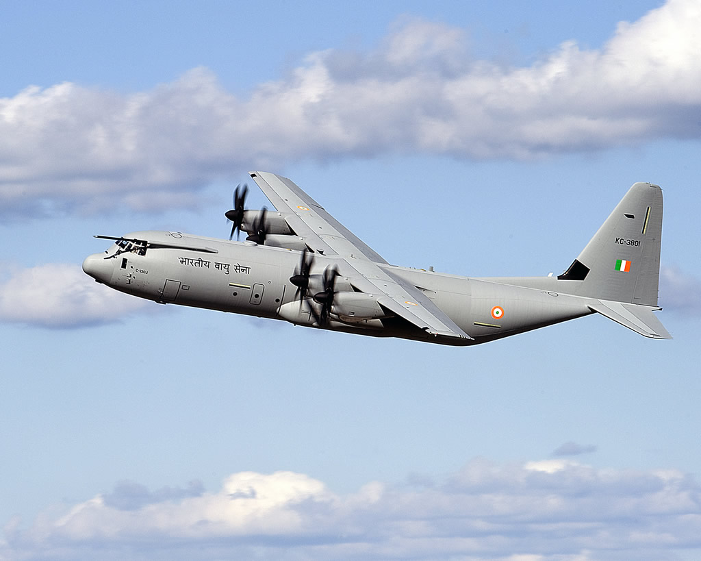 AIR_C-130J-30_India_1st_flight_lg
