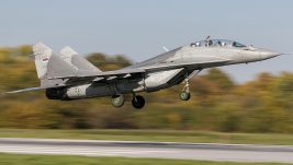 Novosti: Rusija odobrila Srbiji paket vojne tehnike koji sadrži i 6 MiG-ova 29