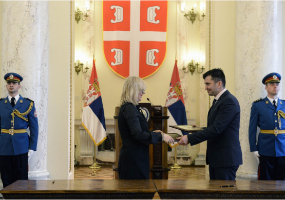 Direktorat civilnog vazduhoplovstva donira 35 miliona dinara Vojsci za nabavku SAR opreme