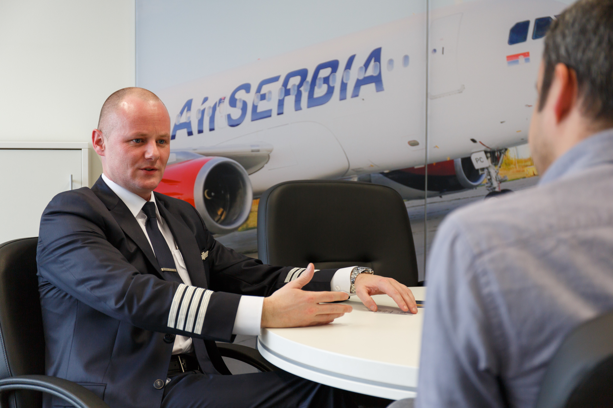 [POSAO] Prvi pilot Er Srbije: Tražimo još kolega pilota za Boing 737 ...