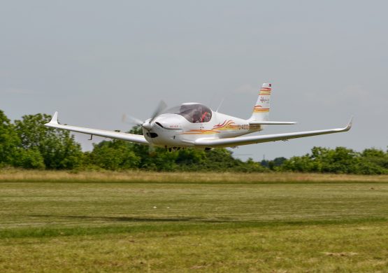 [FOTO REPORTAŽA] Fly-in u Pančevu: Bogat letački program sa više od 20 letelica