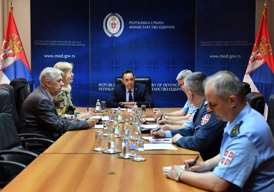 Ministar odbrane održao sastanak sa direktorima DCV-a i SMATSA-e