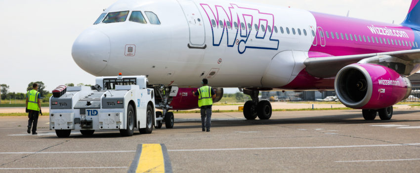 IATA ažurira predviđanja: Globalni avio-saobraćaj ulazi u duboku recesiju, gubici gori nego što se prvobitno mislilo