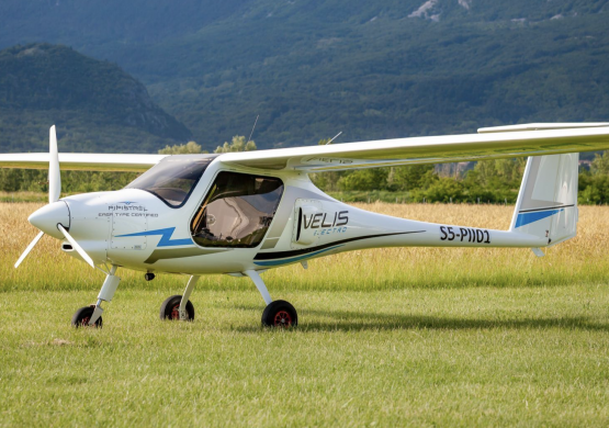 Slovenci ponovo dominiraju: EASA dodelila prvi tip sertifikat na svetu za avion sa kompletno električnim pogonom Pipistrelovom Velis Electru
