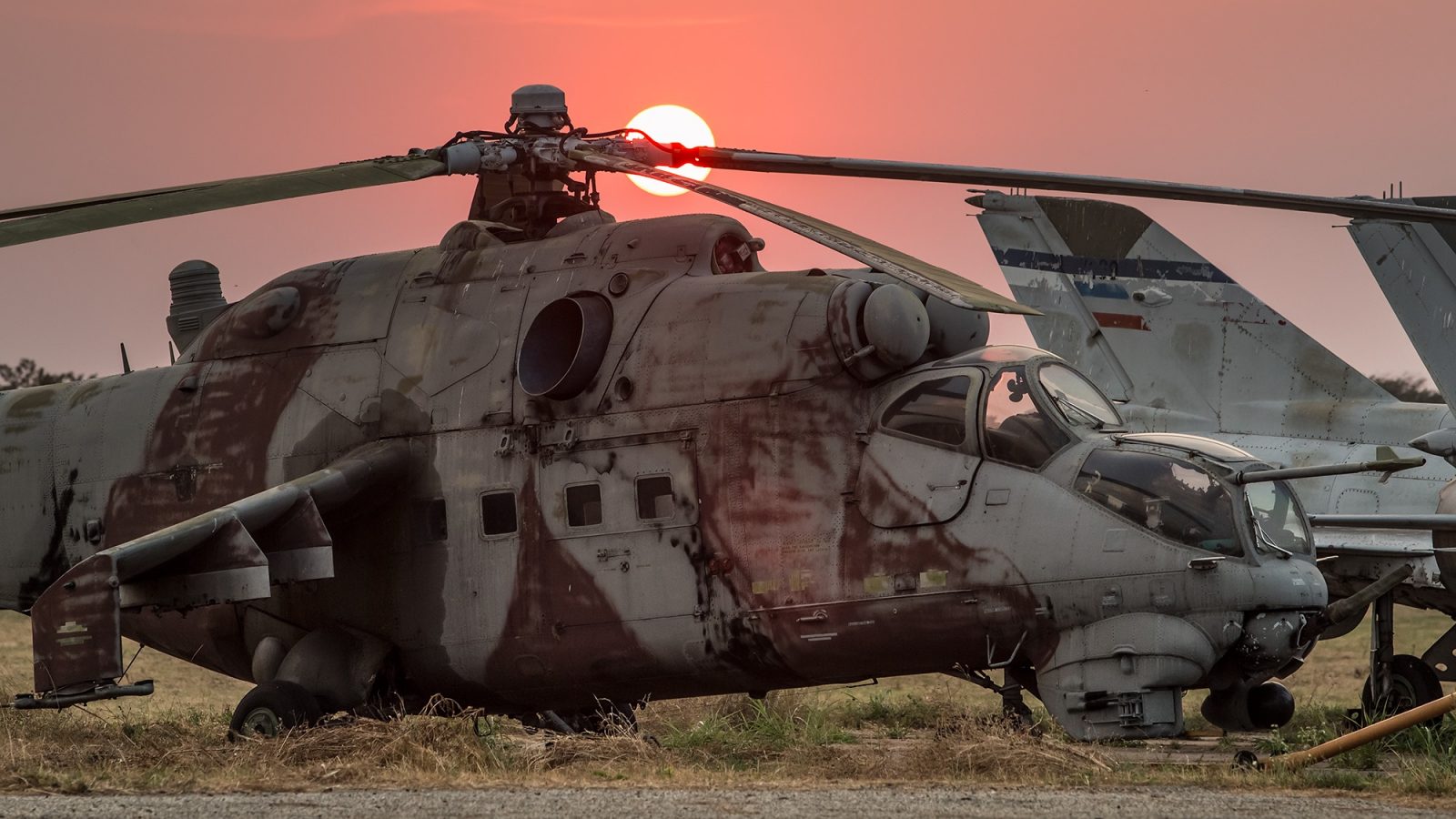 [POSLEDNJA VEST] Vojska Srbije neće remontovati dva helikoptera Mi-24V, biće ponuđeni na prodaju