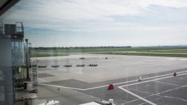 Pad vazdušnog saobraćaja u Srbiji usled Korone: Konačno domaći podaci za kvalitetniju depresiju od IATA-ine