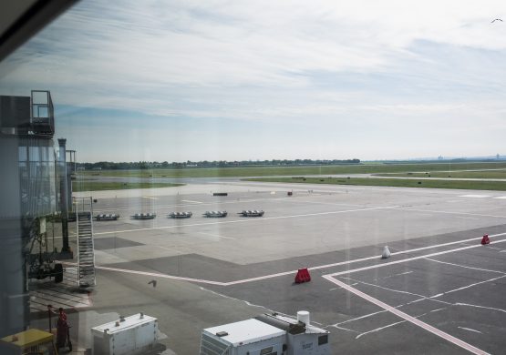 Pad vazdušnog saobraćaja u Srbiji usled Korone: Konačno domaći podaci za kvalitetniju depresiju od IATA-ine