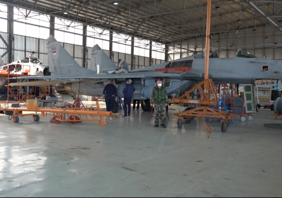 Započeta poslednja faza modernizacije lovaca MiG-29, posle više od 20 godina kadeti VA na obuci za srednji transportni helikopter