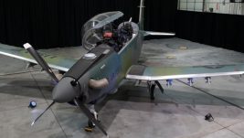 Ratnom vazduhoplovstvu SAD isporučen prvi laki borbeni avion AT-6E “Wolverine“