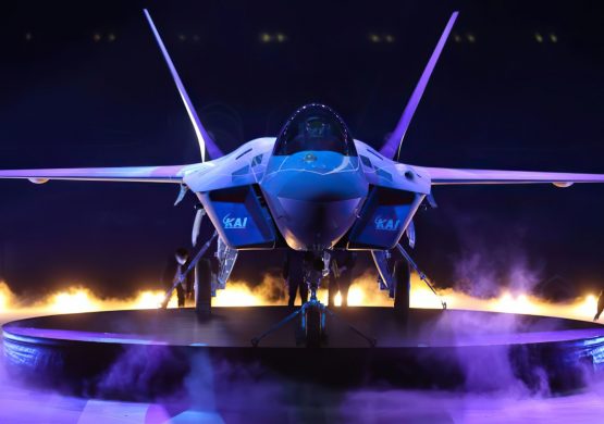 Južna Koreja prikazala prototip višenamenskog borbenog aviona KF-21