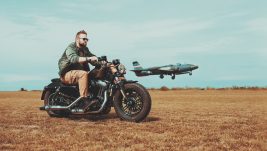 Nova Eskadrila kolekcija: Ne radi se samo o majicama sa vazduhoplovnim motivima, čekanju prve fotografije svih 14 MiG-ova 29 srpskog RV i PVO na jednom mestu, stvar je emotivnija