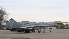 Ekapija: Na vojnom aerodromu u Batajnici gradiće se hangari za smeštaj aviona MiG-29
