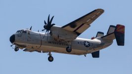 Još jedno vazduhoplovno iznenađenje u Skoplju: Makedoniju posetili avioni C-2A Grejhaund sa nosača aviona Truman