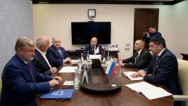 Ministar Vulin u Moskvi sa direktorima Rosteka i Rosoboroneksporta: Kako će Rusija Srbiji isporučiti još devet helikoptera, PVO i druge sisteme?