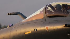 Liberasion: Srbija nastavlja da pregovara o kupovini francuskih aviona, jedan pilot srpskog RV i PVO već leteo u Rafalu, Burže kao prilika za potpisivanje ugovora?