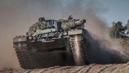 [RAT U UKRAJINI] Rusi napreduju u Donbasu, Ukrajina dobija sve savremenije i raznovrsnije naoružanje