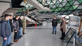 Vojna gimnazija formirala vazduhoplovno odeljenje