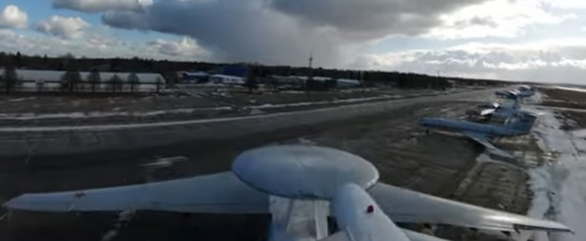 [RAT U UKRAJINI] U Belorusiji umalo uništen ruski AWACS, Ukrajinci besposadnim letelicama sve konkretnije napadaju dubinu ruske teritorije