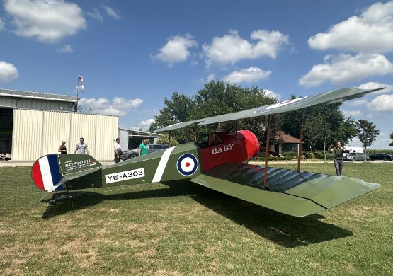 [EKSKLUZIVNO] Prvi leteći dvokrilac u Srbiji nakon nekoliko decenija: Sopwith Baby samogradnja završena na aerodromu Vojka