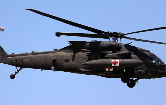 Zajednička trodnevna vojno-vazduhoplovna vežba Sjedinjenih Američkih Država i Srbije: HH-60 Pave Hawk u formaciji sa srpskim RV i PVO