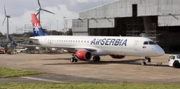 [PRVE FOTOGRAFIJE] Treći Embraer u bojama Er Srbije