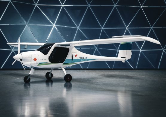 Ratno vazduhoplovstvo SAD odabralo Pipistrelov električni avion Velis Electro za program istraživanja efikasnijih aviona za osnovnu obuku