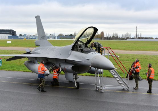 [RAT U UKRAJINI] Poteškoće u obuci ukrajinskih pilota na borbenim avionima F-16
