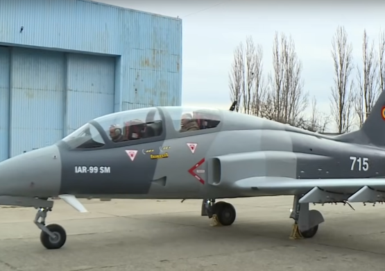 Rumuni ozbiljno prema obuci za F-16: Prikazan prvi modernizovani školsko-borbeni avion IAR-99SM