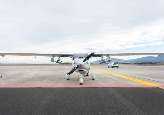 Prikazana prva slovenačka naoružana besposadna letelica: Pipistrel Virus SW sa laserski vođenim raketama