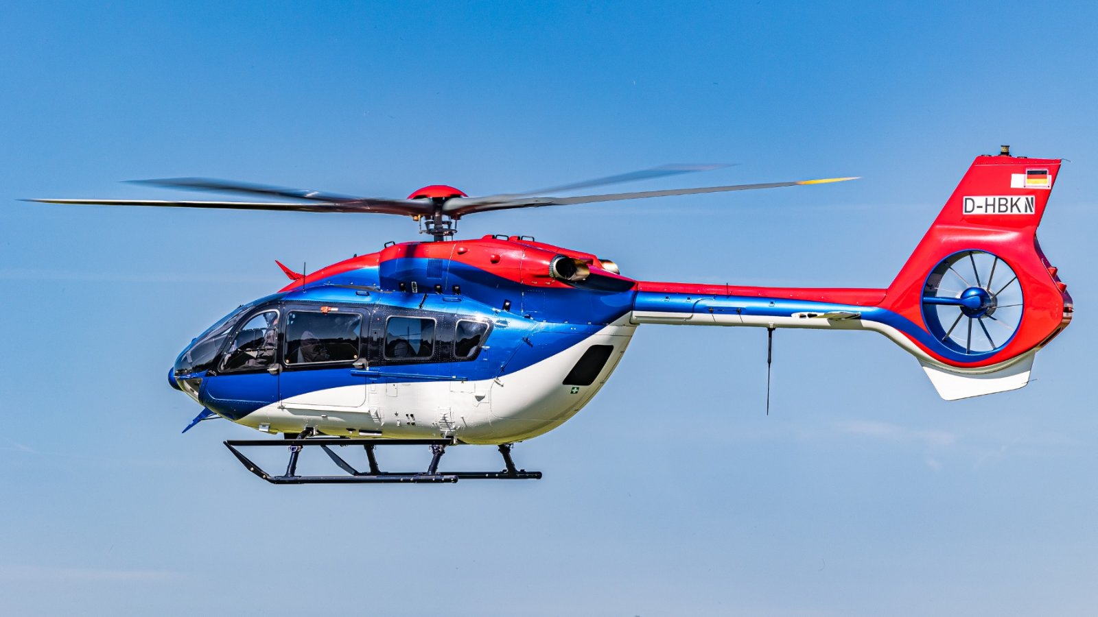 Srbiji isporučen još jedan helikopter H145M, ovog puta stigao VIP primerak