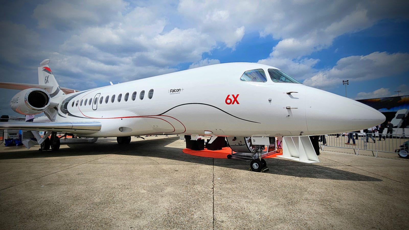 Trenutno najmoderniji avion u Srbiji: Novi Falkon 6X državne Avio-službe