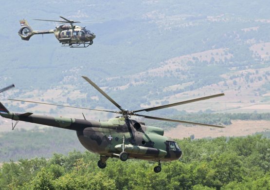 Na vojnoj vežbi “Platinasti vuk“ zajedno leteli najstariji i najmlađi helikopter RV i PVO Vojske Srbije, problemi sa brojnošću helikoptera i dalje prisutni