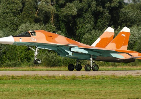 U Rusiji uočen prvi izvozni borbeni avion Su-34 čiji će korisnik najverovatnije biti Alžir