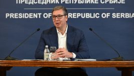 Predsednik Srbije kontrolorima letenja u štrajku: „Ne može 15% povećanje plata“