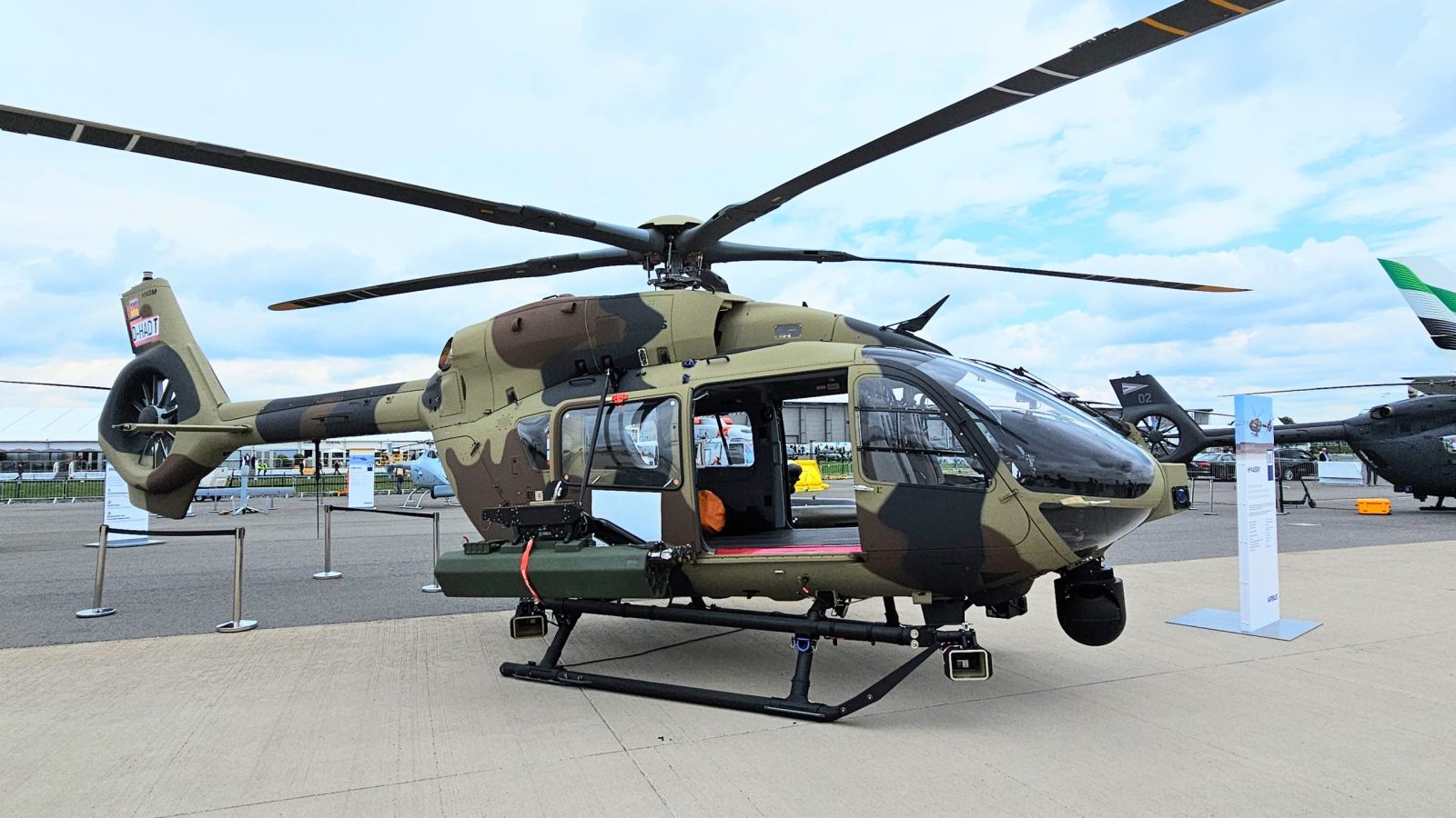 [POSLEDNJA VEST] Srbiji isporučen poslednji od 10 vojnih lakih višenamenskih helikoptera Erbas H145M BK.117D3m