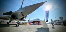 Četrnaest godina kasnije Vučić sleteo u Abu Dabi Falkonom koji je tehnički ispravan: Od nelikvidnog Jata do „transsoničnog Belog Orla“