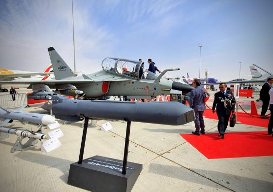 Buduća indonežanska nabavka Leonardovog školsko-borbenog aviona M-346 i paralele sa Srbijom