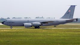 Operacija “Epic Fury“: U Ujedinjenom Kraljevstvu primećen oštećeni američki leteći tanker KC-135R koji je pre 17 godina bio u Srbiji