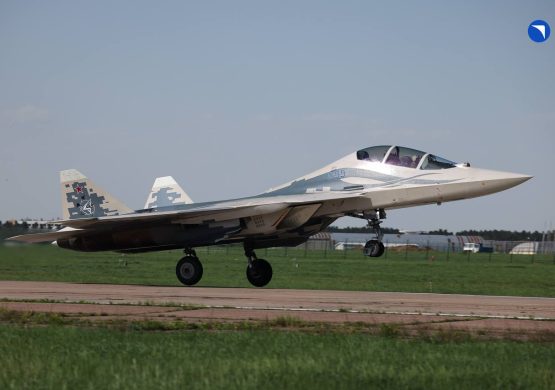 Prvi let prototipa dvosede varijante borbenog aviona Su-57: Da li je Indija ponovo u igri za nabavku?