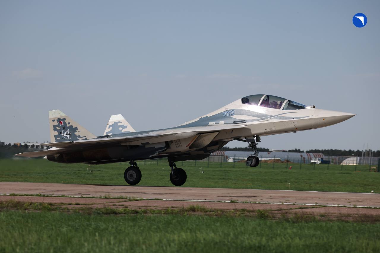 Prvi let prototipa dvosede varijante borbenog aviona Su-57: Da li je Indija ponovo u igri za nabavku?