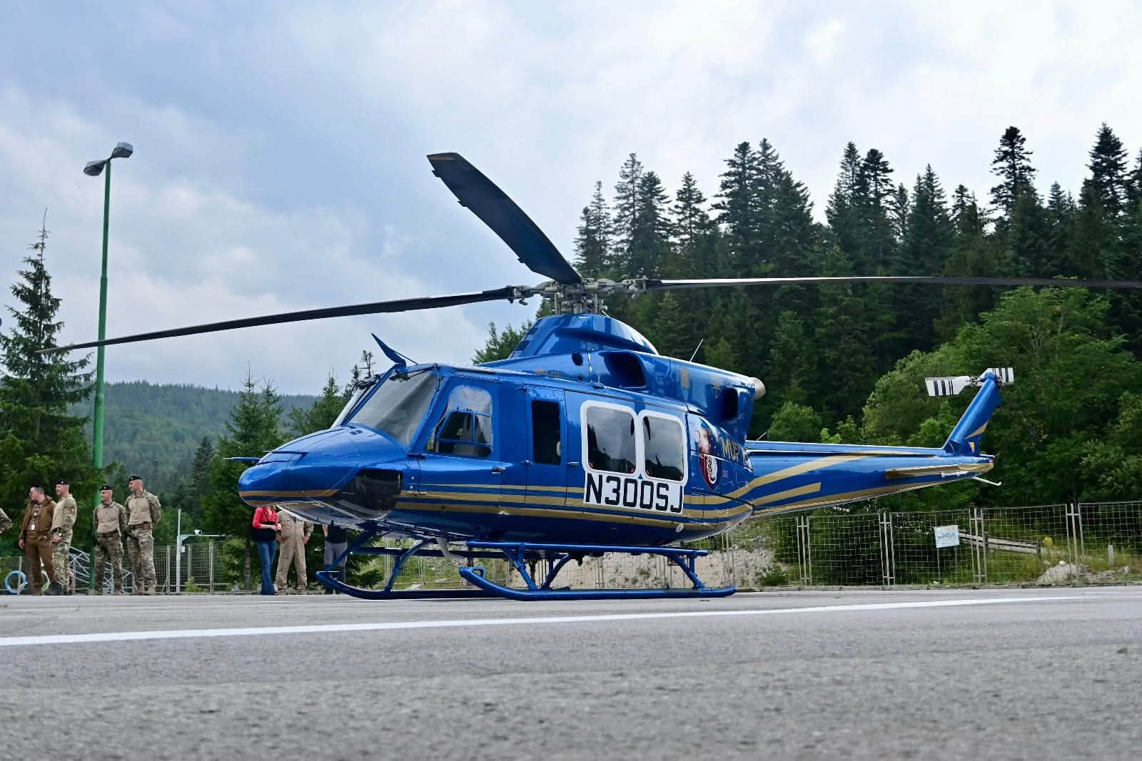 Helikopterska jedinica MUP-a Kantona Sarajevo dočekala prvi kupljeni helikopter Subaru Bel 412EPX