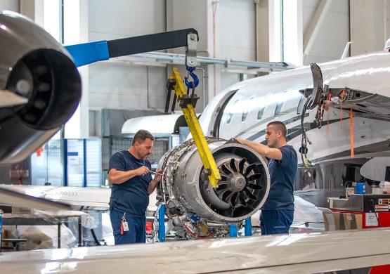Direktor kompanije „Prince Aviation“ Srđan Kragojević: „Možemo da gradimo hangare i kupujemo opremu, ali još nema veštačke inteligencije koja može da zameni vazduhoplovnog tehničara“